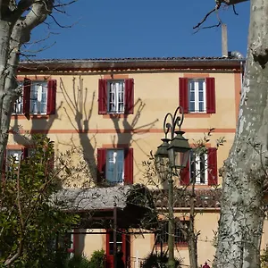 auberge-de-correns.fr-provencehotel.com/