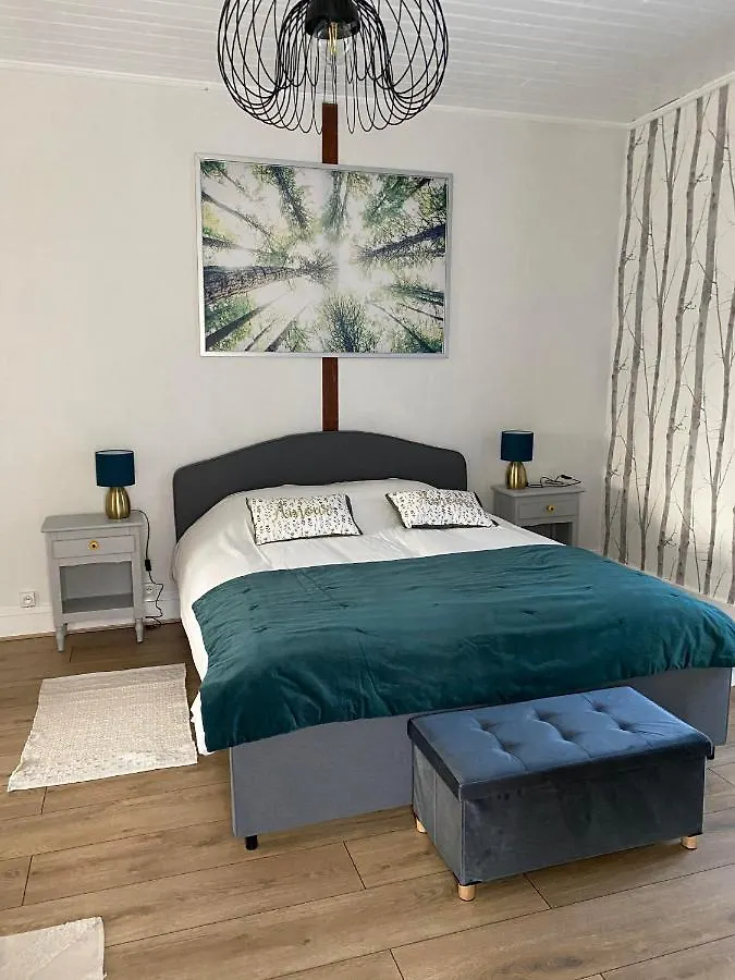 Bed & Breakfast Domaine De Marchal - Chambres Et Table D'Hotes Celles-Sur-Durolle France